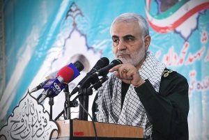 سخنرانی سرلشکر قاسم سلیمانی در ضیافتواره ۱۰ هزار شهید گمنام ایران و جبهه مقاومت سخنرانی سرلشکر قاسم سلیمانی در ضیافتواره ۱۰ هزار شهید گمنام ایران و جبهه مقاومت