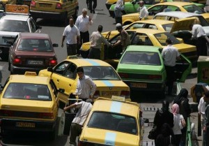 افزایش قیمت کذایی و بدون نظارت کرایه برخی خودرو های عمومی در سطح شهر افزایش قیمت کذایی و بدون نظارت کرایه برخی خودرو های عمومی در سطح شهر