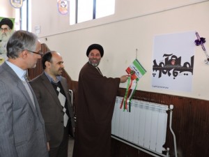 زنگ انقلاب در مدارس رامسر نواخته شد/ استقبال بیش از ۱۰ هزار دانش آموز از جشن های پیروزی انقلاب/ عکس زنگ انقلاب در مدارس رامسر نواخته شد/ استقبال بیش از ۱۰ هزار دانش آموز از جشن های پیروزی انقلاب/ عکس