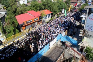 استقبال از ۳۰ شهید دست بسته غواص در دریای بی کران مردم خداجوی رامسر+ تصاویر