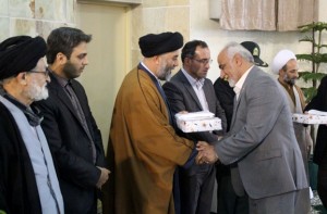 هیأت های مذهبی فعال و موفق رامسر تجلیل شدند+ عکس هیأت های مذهبی فعال و موفق رامسر تجلیل شدند+ عکس