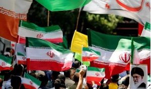 ملت ایران پای آرمان‌های انقلاب ایستاده‌اند